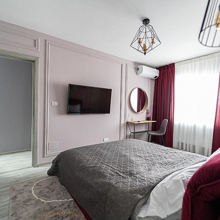 Delux Suite Бакэу Экстерьер фото