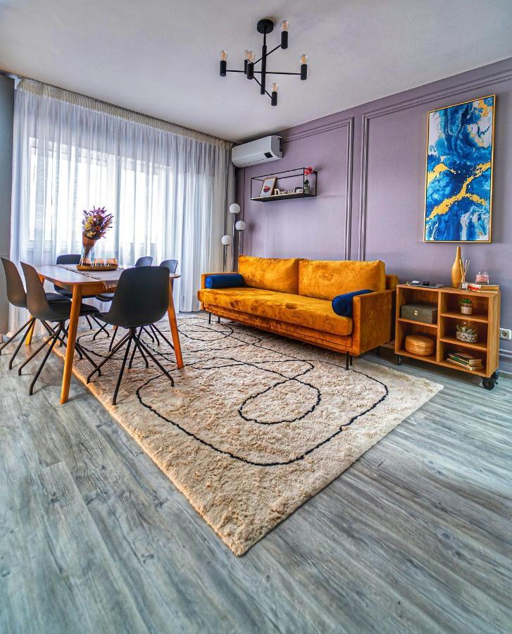 Delux Suite Бакэу Экстерьер фото