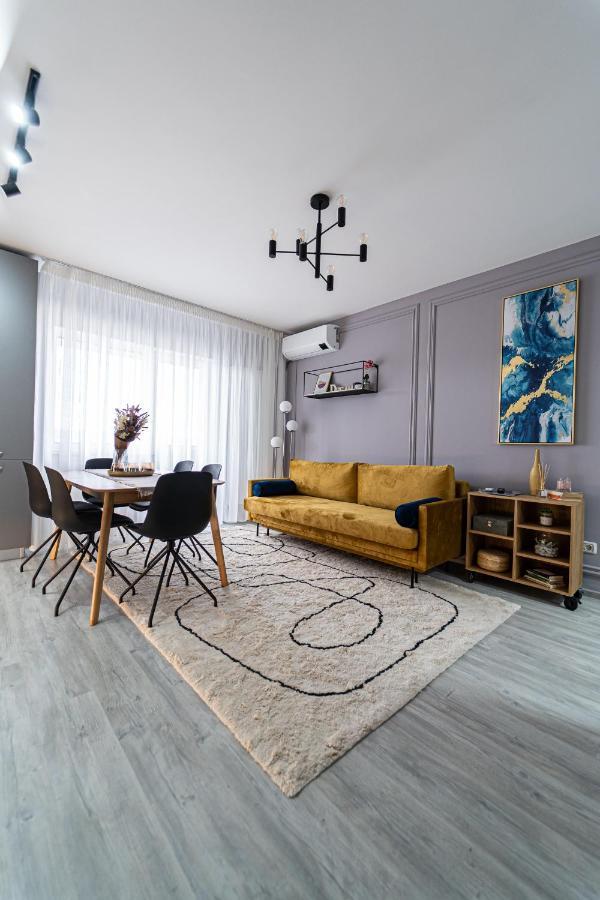 Delux Suite Бакэу Экстерьер фото