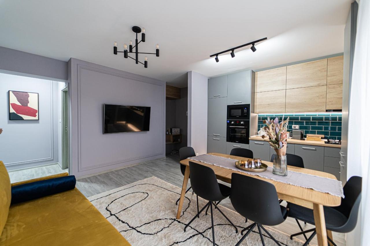 Delux Suite Бакэу Экстерьер фото